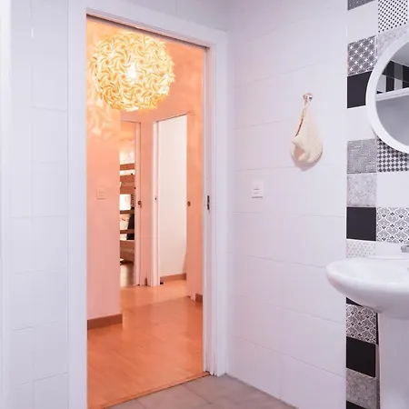 Hostel Lunalba *