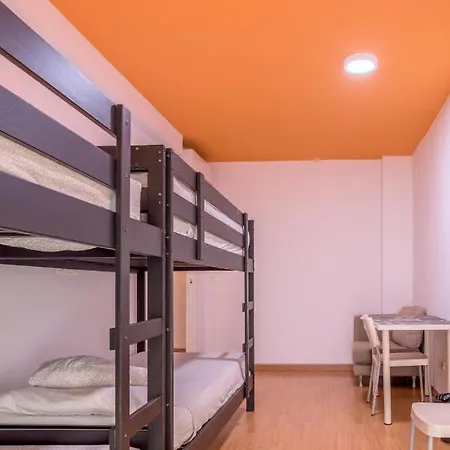 Lunalba Hostel *