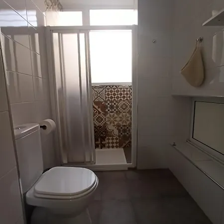 Lunalba Hostel *